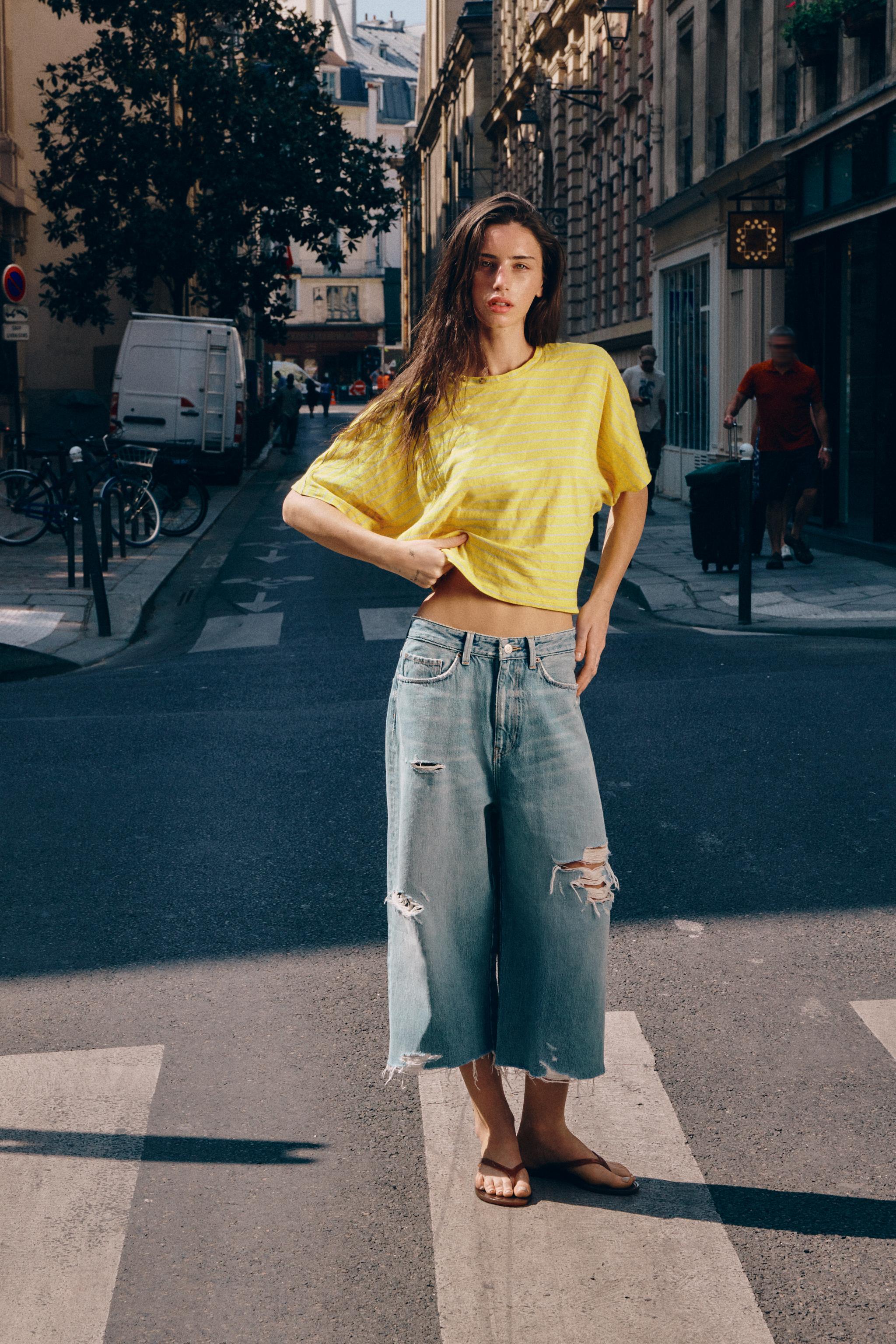 MID-RISE RIPPED BAGGY DENIM JORTS